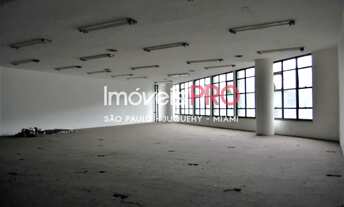 Imagem 2: Prédio de 15 pavimentos, 2 elevadores, próximos de estações de trem e metrô