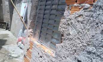 Imagem 5: Vendo casa 70 mil, aceito trocas em casas ou terrenos