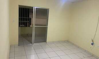 Imagem 5: OPORTUNIDADE 2/4 QUARTOS COM VARANDA - ANTARES