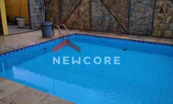 Imagem: Sobrado em Rua Santo Antônio - Vila Galvão