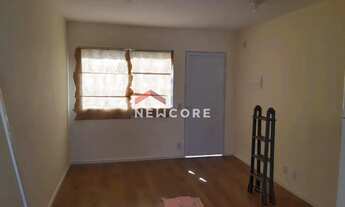 Imagem: Casa de condomínio em Estrada Municipal