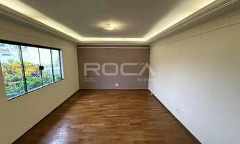 Imagem 5: Casa Padrão de 3 Dormitórios com Piscina e Churrasqueira no Parque Fehr, São Carlos