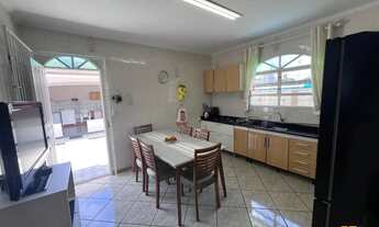 Imagem 7: Casa à venda com 3 dormitórios no Centro de Palhoça/SC