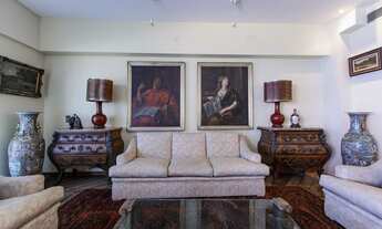 Imagem 5: Apartamento à venda na Avenida Vieira Souto, prédio em centro de terreno, todo avarandado