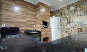 Imagem 6: Casa para venda possui 190 metros quadrados com 3 quartos em Setor Lagoa Quente - Caldas N