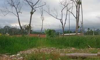 Imagem 3: Lote/Terreno para venda possui 270 metros quadrados plano e aterrado