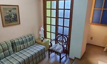 Imagem 6: Casa de vila reformada. No coração de Botafogo, ponto familair