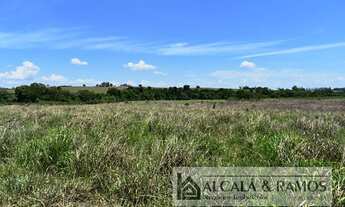 Imagem 4: Haras para venda tem 800 metros quadrados em Área Rural de Tatuí - Tatuí - SP