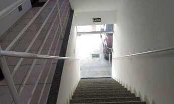 Imagem 3: Apartamento com 2 dormitórios à venda, 81 m² por R$ 220.000,00 - Fontesville - Juiz de For