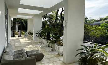 Imagem 2: Sobrado para aluguel e venda tem 850 m² com 3 suites e piscina aquecida no bairro Jardins