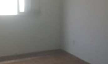 Imagem 2: ALUGO aptos 2 ou 3 qtos. R Carlos de Lacerda