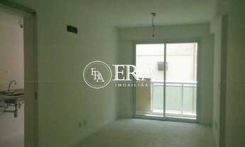 Imagem 4: Tijuca- Rua Maria Amália- Apartamento 1 locação. Varanda, 2 quartos, suíte. Piscina e chur