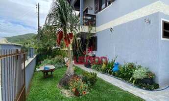 Imagem 3: Belíssima casa, com 03 dormitórios no José Amandio - Bombinhas/SC