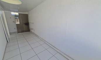 Imagem 7: Apartamento para aluguel possui 55 metros quadrados com 1 quarto em Vila Jardim - Porto Al