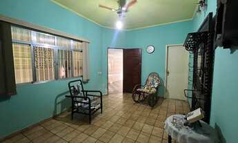 Imagem 3: Térrea para venda possui 180 metros quadrados com 3 quartos em Ocian - Praia Grande - SP