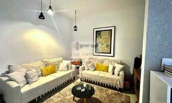 Imagem 2: Apartamento semi-mobiliado de 3 quartos, sendo 1 suíte, localizado no bairro Balneário, em