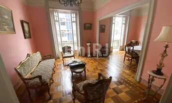 Imagem 4: Apartamento para aluguel possui 216 metros quadrados com 3 quartos no Flamengo - Rio de J