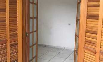 Imagem 6: Casa para aluguel possui 32 metros quadrados com 1 quarto em Jardim Jaqueline - São Paulo