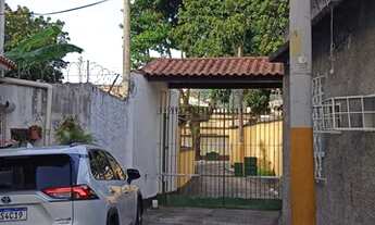 Imagem 3: Casa de vila para venda possui 100000 metros quadrados com 3 quartos