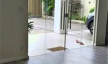 Imagem 7: Ótima casa duplex em condomínio à venda com 380 m², com 4 quartos, suítes, Lauro de Freita