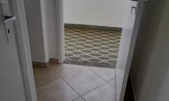 Imagem 6: Sala living 32m², sem mobilia, com garagem