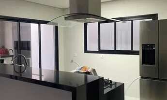 Imagem 4: Condomínio Vilagio Wanel - Casa Sobrado de 260m² - Piscina Aquecida e PaineisFotovoltaicos