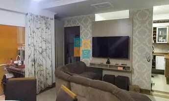 Imagem 2: Casa para Venda em Guarulhos, Jardim Santa Mena, 3 dormitórios, 2 banheiros, 4 vagas