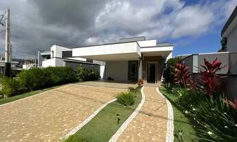 Imagem: Casa com vista para área de preservação