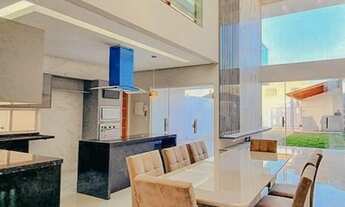 Imagem: Casa Duplex para venda tem 206 metros quadrados