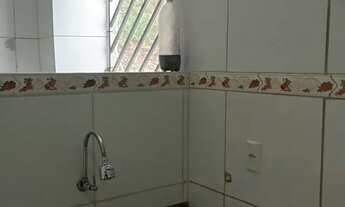 Imagem 4: Aluga se uma cs fundo primeiro andar