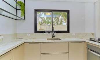 Imagem 4: Sobrado Que tal morar em um magnífico imóvel localizado em um ótimo bairro de Curit