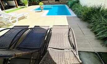 Imagem 3: Casa 4 suítes de condomínio em Vilas do Atlântico na Priscila Dutra PORTEIRA FECHADA