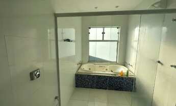 Imagem 7: Casa alto padrão com piscina e academia na melhor localização!!