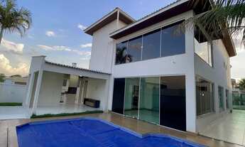 Imagem 3: Casa de condomínio para aluguel e venda tem 400 metros quadrados com 5 quartos