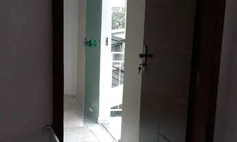 Imagem 6: Ótimo apartamento 2 quartos com sacada na Marambaia