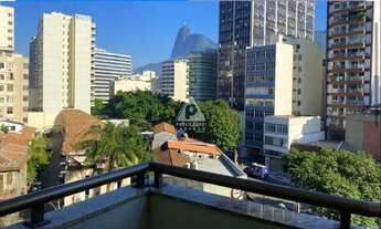 Imagem 2: Studio com Varanda em Botafogo: 40m², 1 Vaga e Lazer Completo