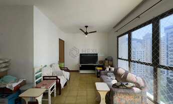 Imagem 3: Apartamento com varanda e lazer na Praia das Pitangueiras, Guaruja