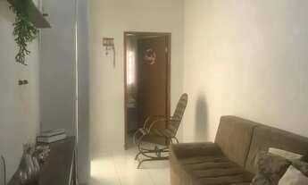 Imagem 6: CASA 2/4 NO CENTRO