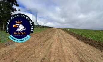 Imagem 5: Terreno em Cotia para formar sua futura chácara. Ótimo para quem busca investir e valoriza