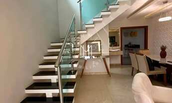 Imagem 2: Imóvel para venda tem 156 metros quadrados com 3 quartos em Bateias II - Vitória da Conqui