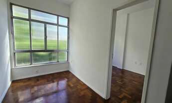 Imagem 5: Amplo apartamento com 2 quartos e vaga de garagem