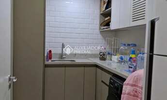 Imagem 4: Casa de Alto Padrão em Condomínio: Conforto e Sofisticação no São Vicente