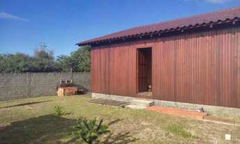 Imagem 6: Casa com 03 quartos no bairro Golfinhos - Balneário Arroio do Silva SC