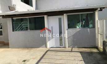 Imagem 2: Casa em Rua Vinte e Um - Colonial - Contagem/MG