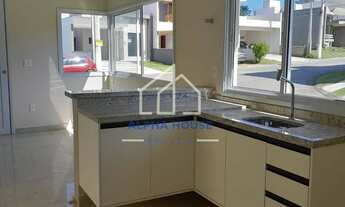 Imagem 3: Linda Casa para Venda com 02 suítes, Jardim de Inverno e churrasqueira no Condominio Vila