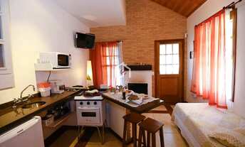 Imagem 4: Casa com 5 Suítes no Alto da Boa Vista em Campos do Jordão