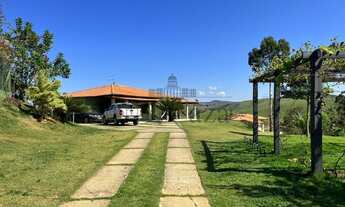 Imagem 1: Fazenda/Sítio/Chácara para venda com 1000 M² , com 5 quartos