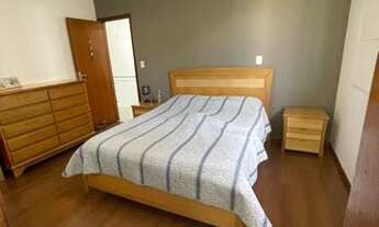 Imagem 7: A sua futura resid?ncia ? uma casa de dois pavimentos,com 4 quartos , 3 vagas, 3 banheiros