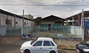 Imagem: Casa com 3 dormitórios - Centro - Andradina