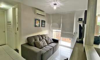 Imagem 4: Porto Alegre - Apartamento Padrão - CAVALHADA